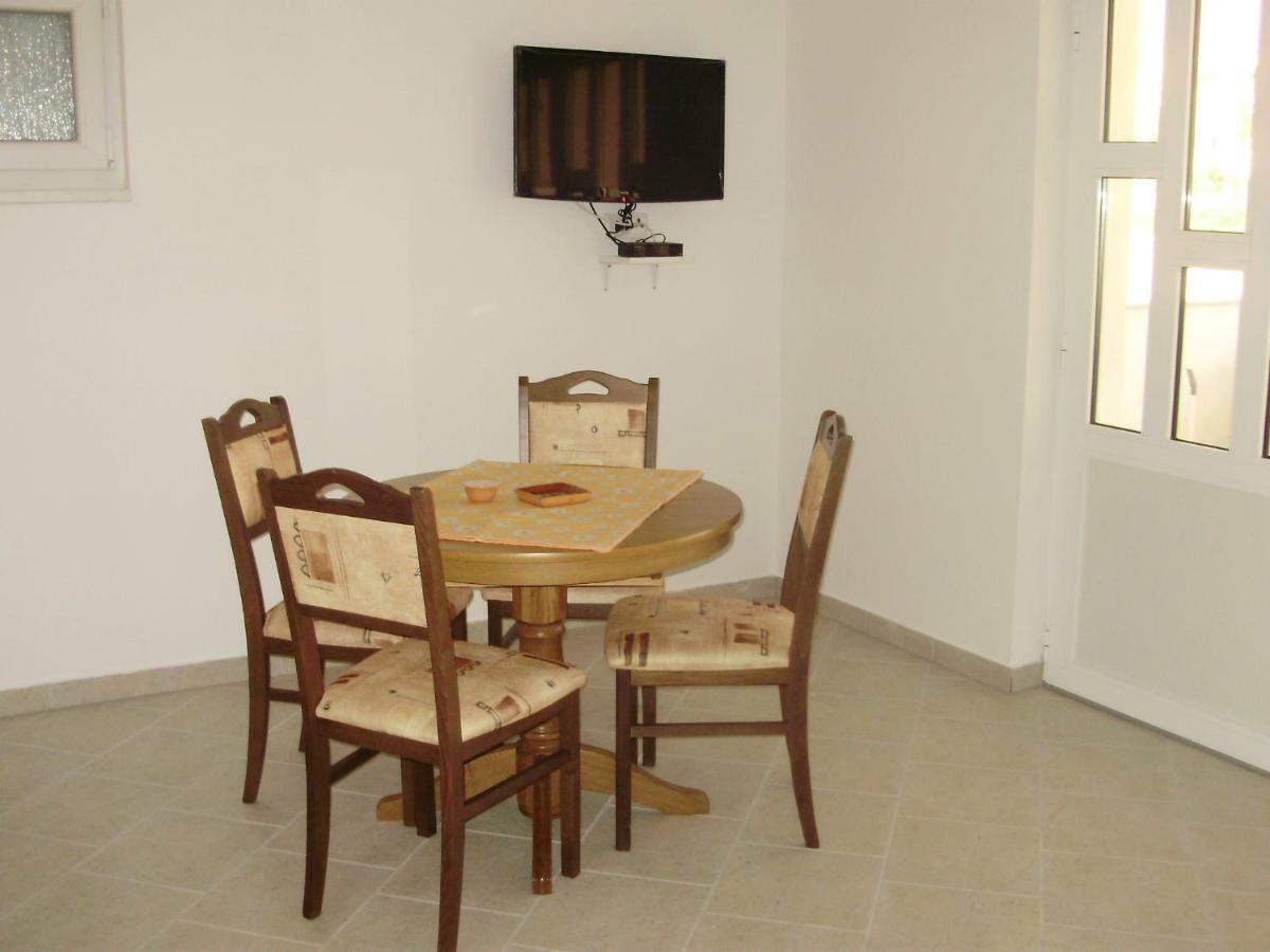 Apartments Ruzmarin Vrsi Kültér fotó