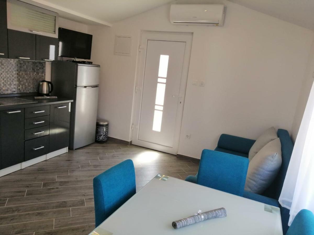 Apartments Ruzmarin Vrsi Kültér fotó