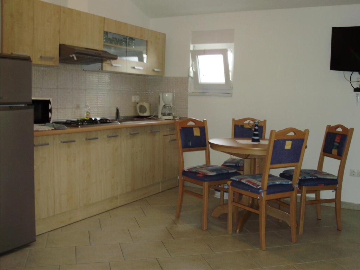 Apartments Ruzmarin Vrsi Szoba fotó