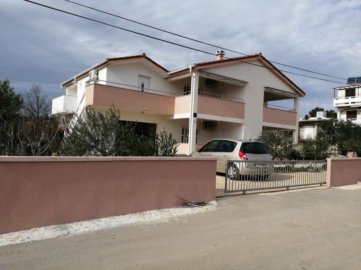 Apartments Ruzmarin Vrsi Kültér fotó
